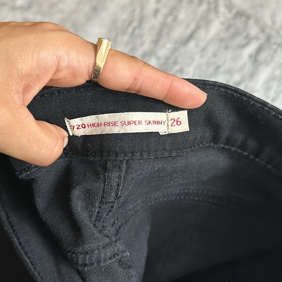 Levi’s 720 High Rise Super Skinny - Picture 3 of 4